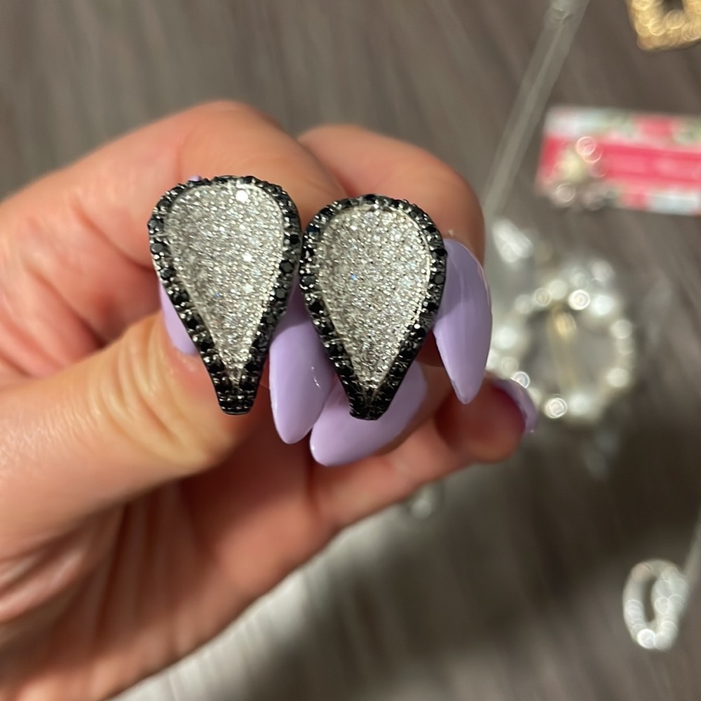 Jewelry bundle - Picture 2 of 5